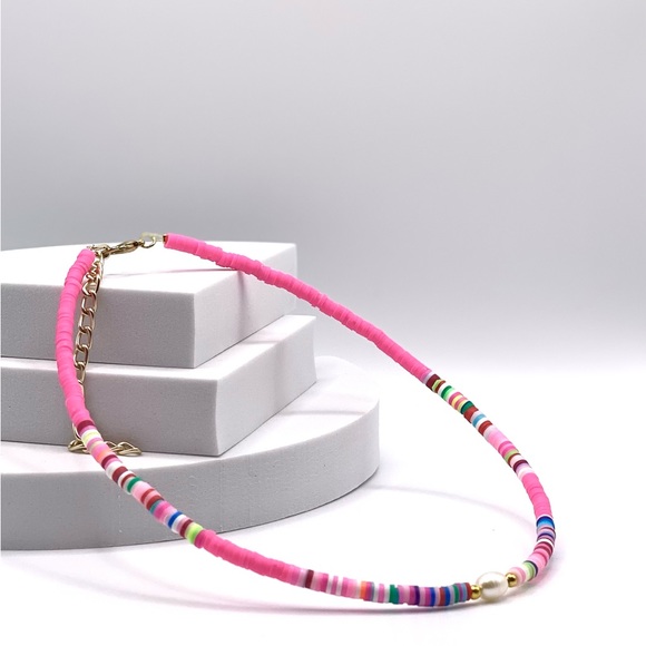 NEW…..Heishi Beaded with Freshwater Pearl Necklace - Picture 10 of 10